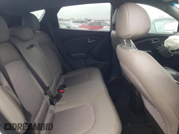 2015 Hyundai Tucson GLS z VIN KM8JTCAF7FU110251, wystawiony jako Copart lot #61952623 z przebiegiem 67 956 mil mil oraz . Historia ofert i sprzedaży dostępna na DreamBid. Obrazek 10.