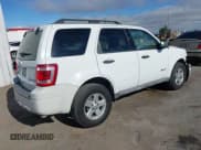 ✅ 2010 Ford Escape Hybrid • VIN: 1FMCU5K34AKA46843 • Lot: 42770623. Wystawiony na IAAI z przebiegiem 165 831 mil. Bezpłatny archiwum sprzedaży aukcyjnych z USA i szczegółowy raport historii pojazdu na DreamBid. Zdjęcie 4.