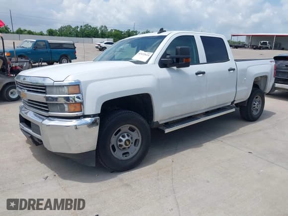 ✅ 2017 Chevrolet Silverado 2500HD Work Truck • VIN: 1GC1KUEG1HF101312 • Lot: 42435610. Listed on IAAI with 120,959 mi. Free auction sales archive from the USA and detailed vehicle history report at DreamBid. Image 17.