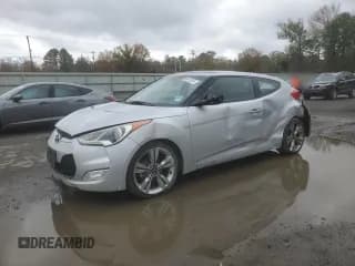 ✅ 2013 Hyundai Veloster w/Black Int • VIN: KMHTC6AD8DU151185 • Lot: 85415014. Wystawiony na Copart z przebiegiem 133 203 mil. Bezpłatny archiwum sprzedaży aukcyjnych z USA i szczegółowy raport historii pojazdu na DreamBid. Zdjęcie 1.