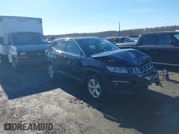 ✅ 2019 Jeep Compass Latitude • VIN: 3C4NJDBB8KT597395 • Lot: 43758447. Listed on IAAI with 109,863 mi. Free auction sales archive from the USA and detailed vehicle history report at DreamBid. Image 1.