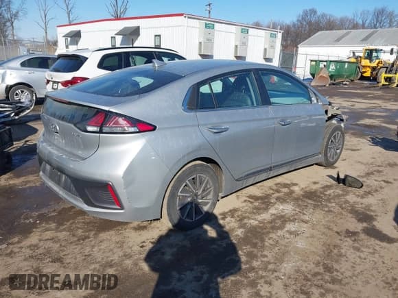 ✅ 2020 Hyundai Ioniq Limited • VIN: KMHC85LJXLU073635 • Lot: 41371618. Wystawiony na IAAI z przebiegiem 33 518 mil. Bezpłatny archiwum sprzedaży aukcyjnych z USA i szczegółowy raport historii pojazdu na DreamBid. Zdjęcie 4.