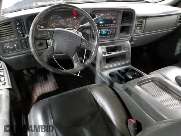 ✅ 2006 Chevrolet Silverado 2500HD LT1 • VIN: 1GCHK23D56F229836 • Lot: 45572375. Wystawiony na Copart z przebiegiem 139 462 mil. Bezpłatny archiwum sprzedaży aukcyjnych z USA i szczegółowy raport historii pojazdu na DreamBid. Zdjęcie 8.