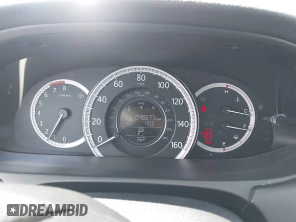 2014 Honda Accord LX with VIN 1HGCR2F34EA201032, listed as a IAAI auction lot 43229566 with 45,577 mi miles and . Bid and sale history available at DreamBid. Image 7.