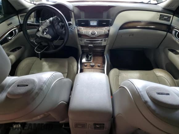 ✅ 2012 Infiniti M Hybrid • VIN: JN1EY1AP1CM910773 • Лот: 56379845. Опубликован ранее на Copart с пробегом 168 626 миль. Бесплатный доступ к архиву аукционных продаж из США и подробный отчёт об истории автомобиля на DreamBid. Изображение 8.