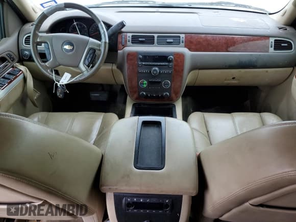 ✅ 2013 Chevrolet Suburban LT • VIN: 1GNSCJE01DR366511 • Lot: 46056514. Wystawiony na Copart z przebiegiem 169 844 mil. Bezpłatny archiwum sprzedaży aukcyjnych z USA i szczegółowy raport historii pojazdu na DreamBid. Zdjęcie 8.