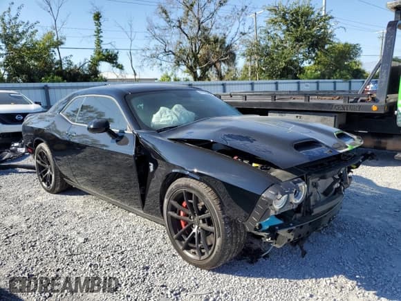 ✅ 2023 Dodge Challenger SRT Hellcat Jailbreak • VIN: 2C3CDZC9XPH601555 • Lot: 87476035. Wystawiony na Copart z przebiegiem 474 mil. Bezpłatny archiwum sprzedaży aukcyjnych z USA i szczegółowy raport historii pojazdu na DreamBid. Zdjęcie 4.