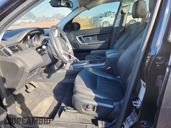 ✅ 2019 Land Rover Discovery Sport HSE • VIN: SALCR2FX3KH794945 • Lot: 64182835. Wystawiony na Copart z przebiegiem 81 130 mil. Bezpłatny archiwum sprzedaży aukcyjnych z USA i szczegółowy raport historii pojazdu na DreamBid. Zdjęcie 7.