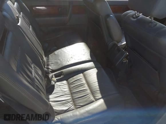 ✅ 1999 Isuzu Trooper S • VIN: JACDJ58X0X7927321 • Lot: 43713393. Listed on IAAI with 293,015 mi. Free auction sales archive from the USA and detailed vehicle history report at DreamBid. Image 8.