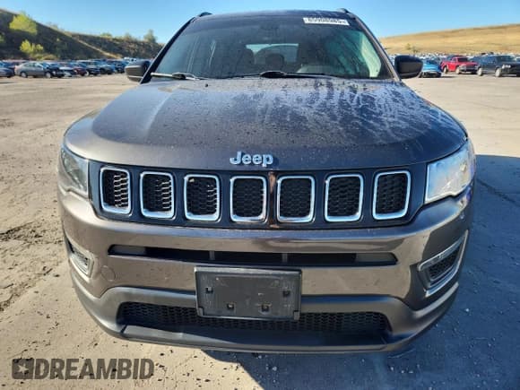 ✅ 2021 Jeep Compass Sport • VIN: 3C4NJDAB0MT523554 • Lot: 85908985. Wystawiony na Copart z przebiegiem 54 759 mil. Bezpłatny archiwum sprzedaży aukcyjnych z USA i szczegółowy raport historii pojazdu na DreamBid. Zdjęcie 5.