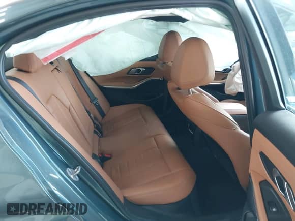 2021 BMW 3 Series 330i с VIN 3MW5R1J06M8B87978, выставлен на аукционе IAAI как лот 42752044 с пробегом 41 707 миль миль и . История ставок и продаж доступна на DreamBid. Изображение 8.