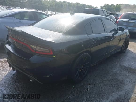 ✅ 2023 Dodge Charger GT • VIN: 2C3CDXHG8PH619225 • Lot: 43277106. Wystawiony na IAAI z przebiegiem 50 104 mil. Bezpłatny archiwum sprzedaży aukcyjnych z USA i szczegółowy raport historii pojazdu na DreamBid. Zdjęcie 4.