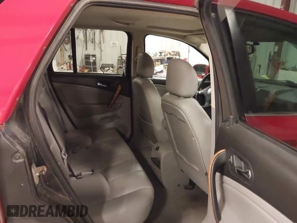 ✅ 2007 Saturn VUE V6 • VIN: 5GZCZ63417S845182 • Lot: 41860983. Wystawiony na IAAI z przebiegiem 178 166 mil. Bezpłatny archiwum sprzedaży aukcyjnych z USA i szczegółowy raport historii pojazdu na DreamBid. Zdjęcie 8.