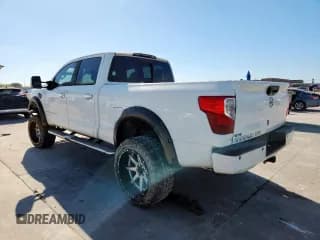 ✅ 2016 Nissan Titan Platinum Reserve • VIN: 1N6BA1F21GN513109 • Лот: 92927185. Опубликован ранее на Copart с пробегом Не указан. Бесплатный доступ к архиву аукционных продаж из США и подробный отчёт об истории автомобиля на DreamBid. Изображение 2.