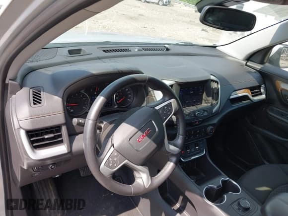 ✅ 2020 GMC Terrain SLE • VIN: 3GKALTEV5LL251089 • Lot: 42747850. Wystawiony na IAAI z przebiegiem 39 479 mil. Bezpłatny archiwum sprzedaży aukcyjnych z USA i szczegółowy raport historii pojazdu na DreamBid. Zdjęcie 21.