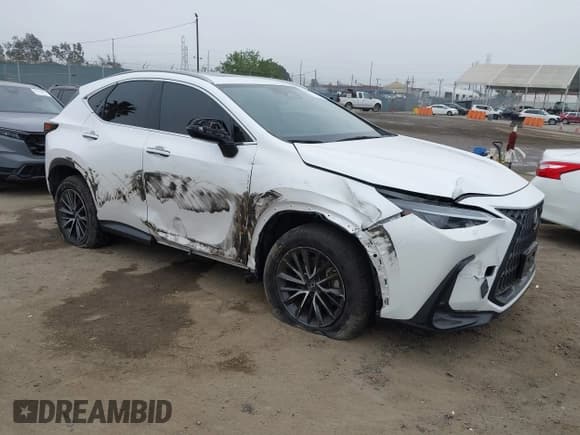 ✅ 2024 Lexus NX 350h • VIN: JTJAKCEZ5R5010740 • Lot: 42455078. Wystawiony na IAAI z przebiegiem 112 381 mil. Bezpłatny archiwum sprzedaży aukcyjnych z USA i szczegółowy raport historii pojazdu na DreamBid. Zdjęcie 1.