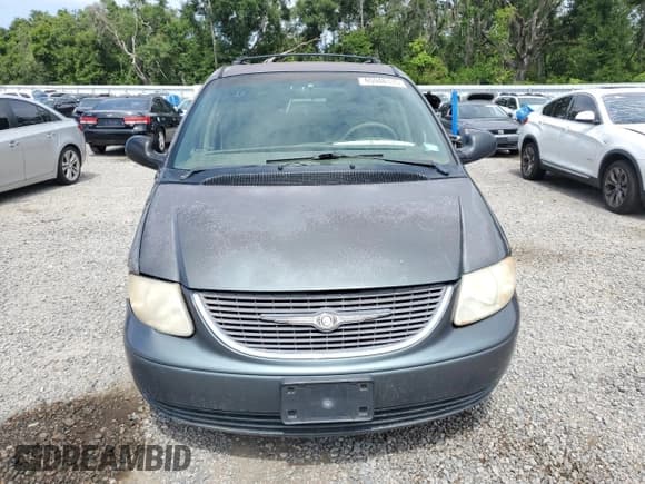 ✅ 2002 Chrysler Town & Country LX • VIN: 2C4GP44392R712666 • Лот: 65948175. Опубликован ранее на Copart с пробегом 151 641 миль. Бесплатный доступ к архиву аукционных продаж из США и подробный отчёт об истории автомобиля на DreamBid. Изображение 5.