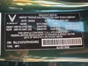 ✅ 2024 VinFast VF 8 Plus • VIN: RLLV1AFA7RH004592 • Lot: 73484704. Wystawiony na Copart z przebiegiem 3 158 mil. Bezpłatny archiwum sprzedaży aukcyjnych z USA i szczegółowy raport historii pojazdu na DreamBid. Zdjęcie 13.