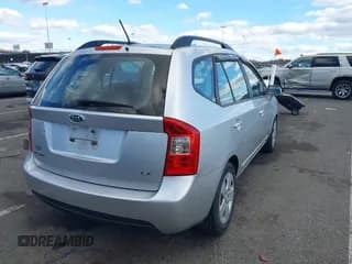 ✅ 2009 Kia Rondo LX • VIN: KNAFG528097250569 • Lot: 43625015. Wystawiony na IAAI z przebiegiem 73 493 mil. Bezpłatny archiwum sprzedaży aukcyjnych z USA i szczegółowy raport historii pojazdu na DreamBid. Zdjęcie 4.