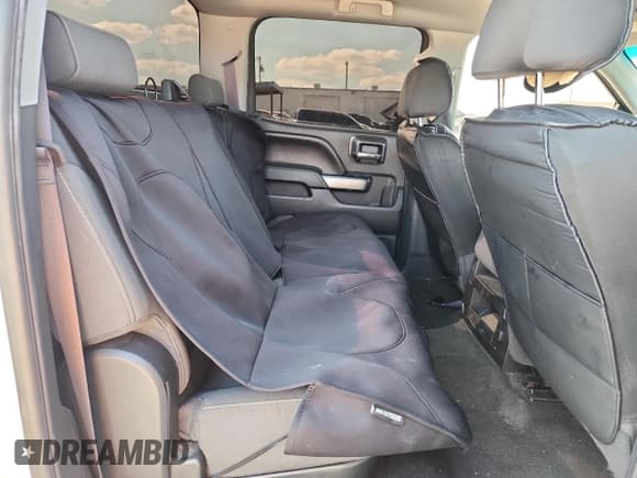 ✅ 2016 Chevrolet Silverado 1500 LT • VIN: 3GCUKREC1GG183319 • Lot: 82562845. Listed on Copart with 212,924 mi. Free auction sales archive from the USA and detailed vehicle history report at DreamBid. Image 10.