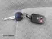 2005 Hyundai Santa Fe GLS z VIN KM8SC73D25U983704, wystawiony jako IAAI lot #41411428 z przebiegiem 116 563 mil mil oraz . Historia ofert i sprzedaży dostępna na DreamBid. Obrazek 11.