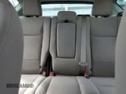 ✅ 2018 Ford C-Max SE • VIN: 1FADP5AU5JL105876 • Lot: 85381485. Wystawiony na Copart z przebiegiem 81 836 mil. Bezpłatny archiwum sprzedaży aukcyjnych z USA i szczegółowy raport historii pojazdu na DreamBid. Zdjęcie 10.