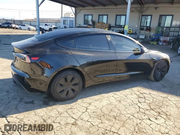 ✅ 2025 Tesla Model 3 Long Range • VIN: 5YJ3E1EA9SF037347 • Lot: 86870035. Listed on Copart with 6,803 mi. Free auction sales archive from the USA and detailed vehicle history report at DreamBid. Image 3.