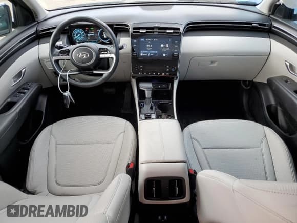 ✅ 2023 Hyundai Tucson SEL • VIN: 5NMJFCAE7PH180652 • Lot: 68076354. Wystawiony na Copart z przebiegiem 16 104 mil. Bezpłatny archiwum sprzedaży aukcyjnych z USA i szczegółowy raport historii pojazdu na DreamBid. Zdjęcie 8.