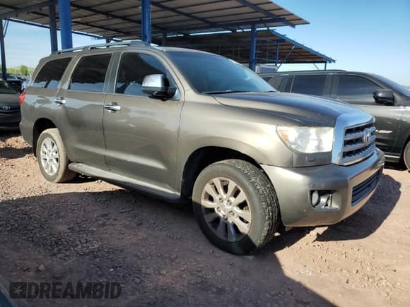 ✅ 2010 Toyota Sequoia Platinum • VIN: 5TDDW5G11AS027248 • Лот: 67949705. Опубликован ранее на Copart с пробегом 297 405 миль. Бесплатный доступ к архиву аукционных продаж из США и подробный отчёт об истории автомобиля на DreamBid. Изображение 4.