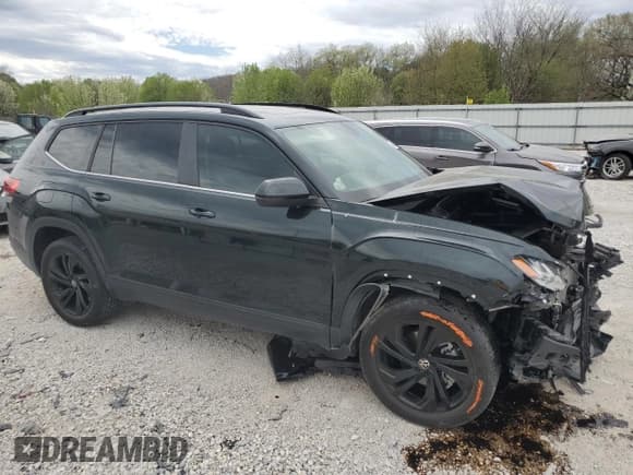 ✅ 2022 Volkswagen Atlas SE • VIN: 1V2JP2CA6NC510468 • Лот: 50455315. Опубликован ранее на Copart с пробегом 42 009 миль. Бесплатный доступ к архиву аукционных продаж из США и подробный отчёт об истории автомобиля на DreamBid. Изображение 4.