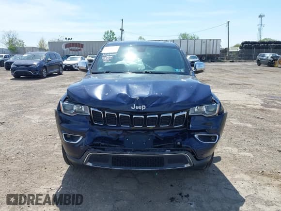 ✅ 2018 Jeep Grand Cherokee Limited • VIN: 1C4RJFBG8JC363454 • Lot: 42152111. Listed on IAAI with 68,653 mi. Free auction sales archive from the USA and detailed vehicle history report at DreamBid. Image 6.