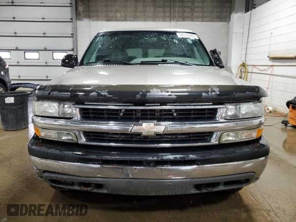 ✅ 2002 Chevrolet Suburban LT • VIN: 1GNFK16Z12J125447 • Лот: 52516305. Опубликован ранее на Copart с пробегом 306 705 миль. Бесплатный доступ к архиву аукционных продаж из США и подробный отчёт об истории автомобиля на DreamBid. Изображение 5.