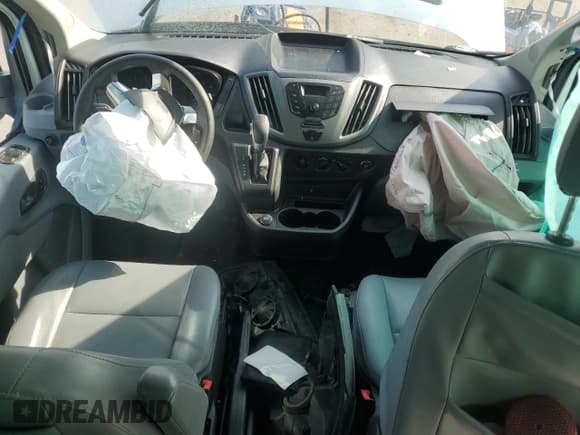 ✅ 2017 Ford Transit XL • VIN: 1FBAX2CM7HKA67435 • Лот: 53791305. Опубликован ранее на Copart с пробегом 141 748 миль. Бесплатный доступ к архиву аукционных продаж из США и подробный отчёт об истории автомобиля на DreamBid. Изображение 8.