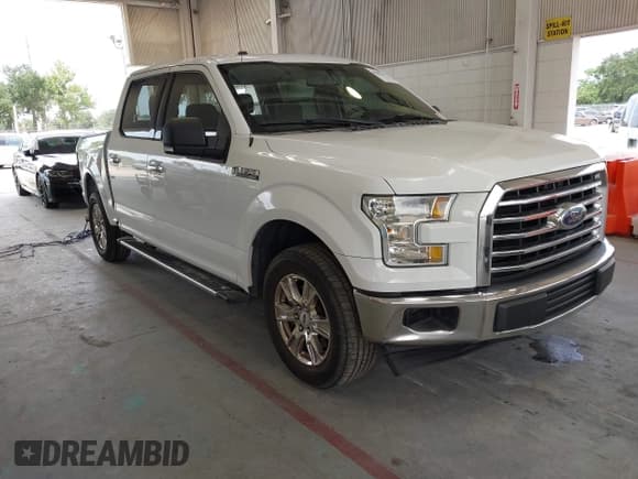✅ 2017 Ford F-150 XL • VIN: 1FTEW1C8XHFA75762 • Lot: 42835570. Wystawiony na IAAI z przebiegiem 89 055 mil. Bezpłatny archiwum sprzedaży aukcyjnych z USA i szczegółowy raport historii pojazdu na DreamBid. Zdjęcie 1.