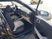 ✅ 2021 Hyundai Venue SEL • VIN: KMHRC8A31MU085088 • Lot: 41904939. Listed on IAAI with 72,719 mi. Free auction sales archive from the USA and detailed vehicle history report at DreamBid. Image 5.