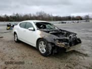 ✅ 2009 Dodge Avenger SXT • VIN: 1B3LC56B69N561590 • Лот: 85234844. Опубликован ранее на Copart с пробегом Не указан. Бесплатный доступ к архиву аукционных продаж из США и подробный отчёт об истории автомобиля на DreamBid. Изображение 10.