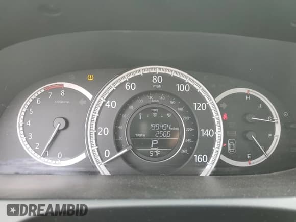 ✅ 2013 Honda Accord EX • VIN: 1HGCR2F76DA208369 • Lot: 85959385. Listed on Copart with 199,454 mi. Free auction sales archive from the USA and detailed vehicle history report at DreamBid. Image 9.