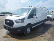 ✅ 2024 Ford Transit • VIN: 1FTYE2Y87RKA82840 • Lot: 42644818. Wystawiony na IAAI z przebiegiem 10 940 mil. Bezpłatny archiwum sprzedaży aukcyjnych z USA i szczegółowy raport historii pojazdu na DreamBid. Zdjęcie 2.
