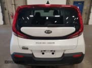 ✅ 2021 Kia Soul X-Line • VIN: KNDJ23AU1M7790066 • Лот: 57461005. Опубликован ранее на Copart с пробегом 82 865 миль. Бесплатный доступ к архиву аукционных продаж из США и подробный отчёт об истории автомобиля на DreamBid. Изображение 6.