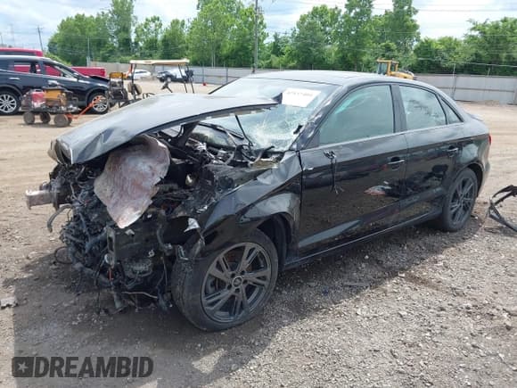 ✅ 2016 Audi A3 Premium • VIN: WAUB8GFFXG1107516 • Lot: 42437404. Listed on IAAI with Not provided. Free auction sales archive from the USA and detailed vehicle history report at DreamBid. Image 18.