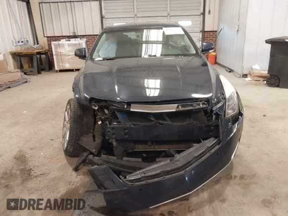 ✅ 2016 Cadillac ATS Luxury Collection RWD • VIN: 1G6AB5RX6G0113086 • Lot: 41421552. Wystawiony na IAAI z przebiegiem 105 528 mil. Bezpłatny archiwum sprzedaży aukcyjnych z USA i szczegółowy raport historii pojazdu na DreamBid. Zdjęcie 11.