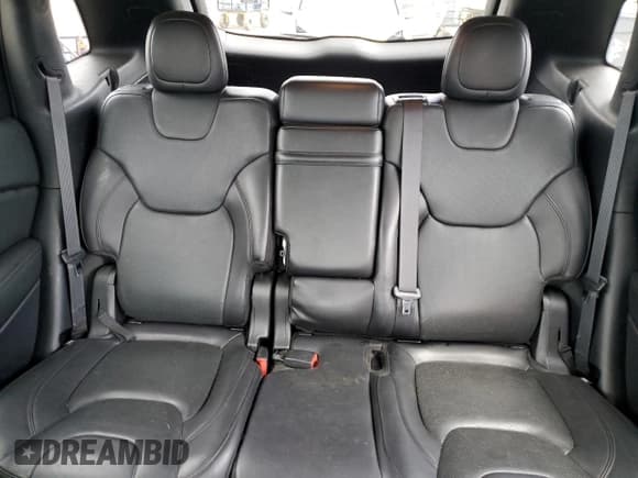 ✅ 2017 Jeep Cherokee Overland • VIN: 1C4PJMJS3HW551101 • Lot: 53347975. Listed on Copart with 60,795 mi. Free auction sales archive from the USA and detailed vehicle history report at DreamBid. Image 10.