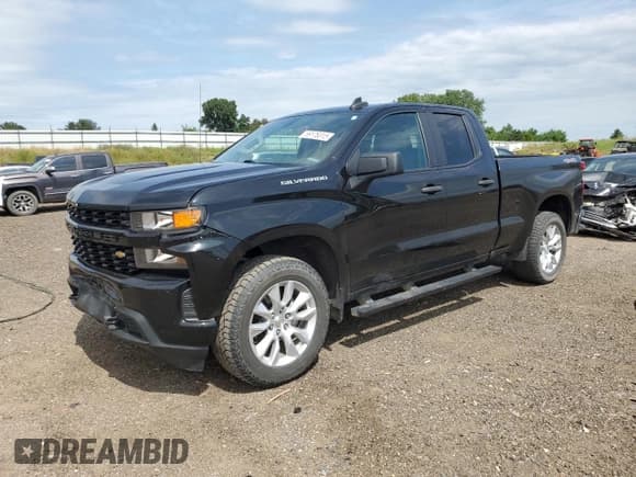 ✅ 2020 Chevrolet Silverado 1500 Custom • VIN: 1GCRYBEK7LZ202999 • Lot: 69176315. Listed on Copart with 78,840 mi. Free auction sales archive from the USA and detailed vehicle history report at DreamBid. Image 1.