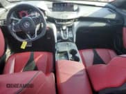 ✅ 2022 Acura TLX w/A-Spec Package • VIN: 19UUB5F51NA002998 • Lot: 80897905. Wystawiony na Copart z przebiegiem 63 974 mil. Bezpłatny archiwum sprzedaży aukcyjnych z USA i szczegółowy raport historii pojazdu na DreamBid. Zdjęcie 8.