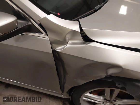 ✅ 2013 Volkswagen Passat SEL Premium • VIN: 1VWCN7A37DC092760 • Lot: 42963701. Listed on IAAI with 100,420 mi. Free auction sales archive from the USA and detailed vehicle history report at DreamBid. Image 19.