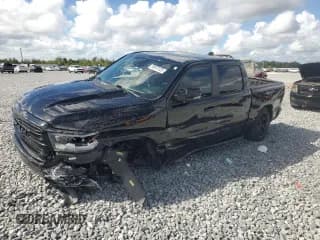 ✅ 2024 Ram 1500 Laramie • VIN: 1C6SRFJT4RN185705 • Лот: 85873125. Опубликован ранее на Copart с пробегом 28 636 миль. Бесплатный доступ к архиву аукционных продаж из США и подробный отчёт об истории автомобиля на DreamBid. Изображение 1.