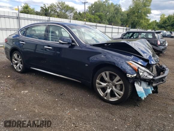✅ 2018 Infiniti Q70 Luxe • VIN: JN1BY1PR9JM370212 • Lot: 70351955. Listed on Copart with 116,733 mi. Free auction sales archive from the USA and detailed vehicle history report at DreamBid. Image 4.