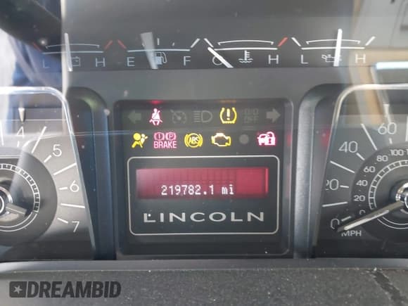 ✅ 2007 Lincoln Navigator • VIN: 5LMFL27527LJ20446 • Lot: 43723385. Listed on IAAI with 219,782 mi. Free auction sales archive from the USA and detailed vehicle history report at DreamBid. Image 7.