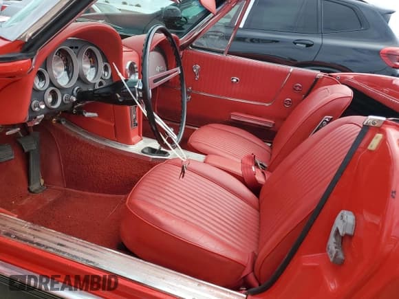 ✅ 1963 Chevrolet Corvette • VIN: 30867S111109 • Лот: 75129974. Опубликован ранее на Copart с пробегом 89 204 миль. Бесплатный доступ к архиву аукционных продаж из США и подробный отчёт об истории автомобиля на DreamBid. Изображение 7.