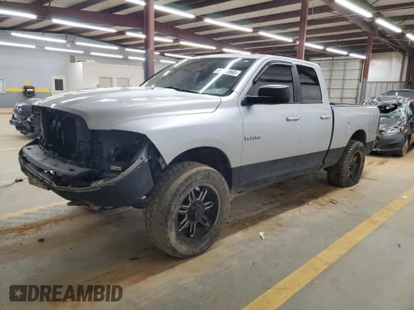 ✅ 2009 Dodge 1500 TRX • VIN: 1D3HV18P59S804430 • Lot: 51040965. Wystawiony na Copart z przebiegiem 211 674 mil. Bezpłatny archiwum sprzedaży aukcyjnych z USA i szczegółowy raport historii pojazdu na DreamBid. Zdjęcie 1.
